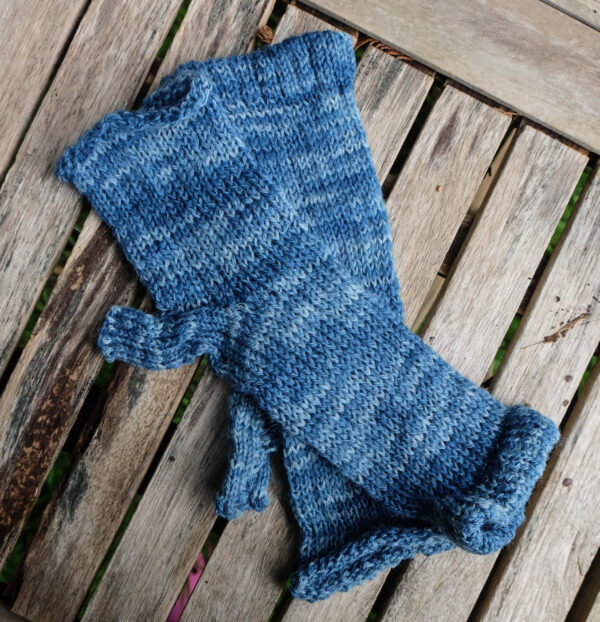 Woad dyed fingerless gloves